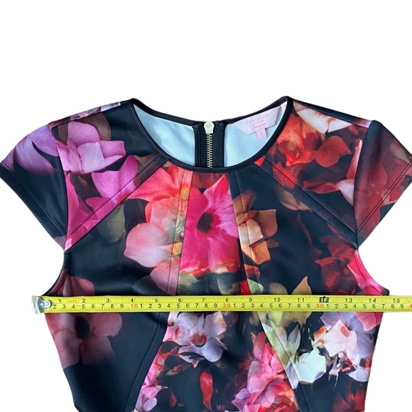 Ted Baker Pink Embla Cascading Floral Skater Dress Ted Size 1 Black Cap Sleeve - Picture 9 of 14